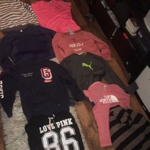 9 tops ranging from small to medium.